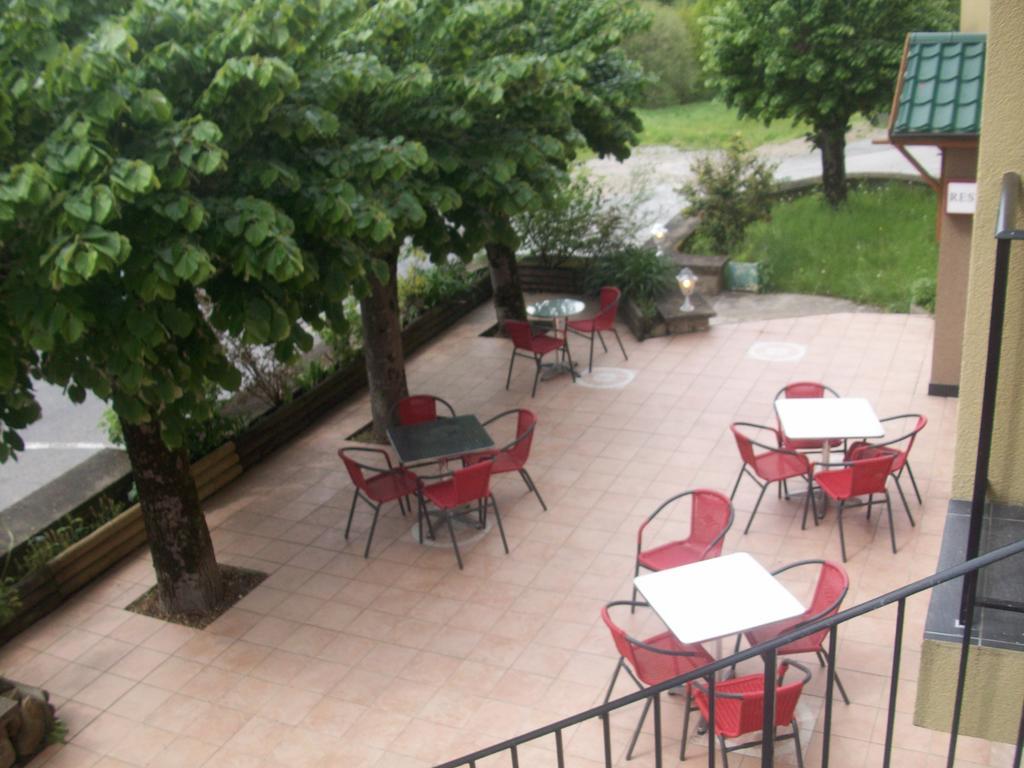 Hotel Restaurant Rive Gauche Bessines-sur-Gartempe Exterior photo