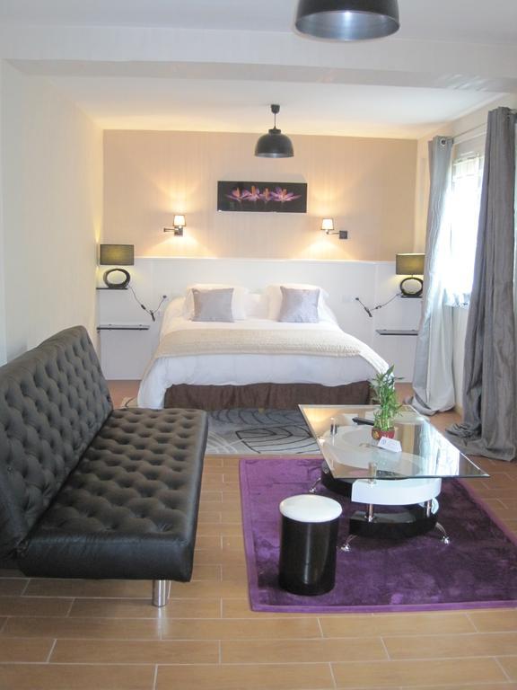 Hotel Restaurant Rive Gauche Bessines-sur-Gartempe Room photo